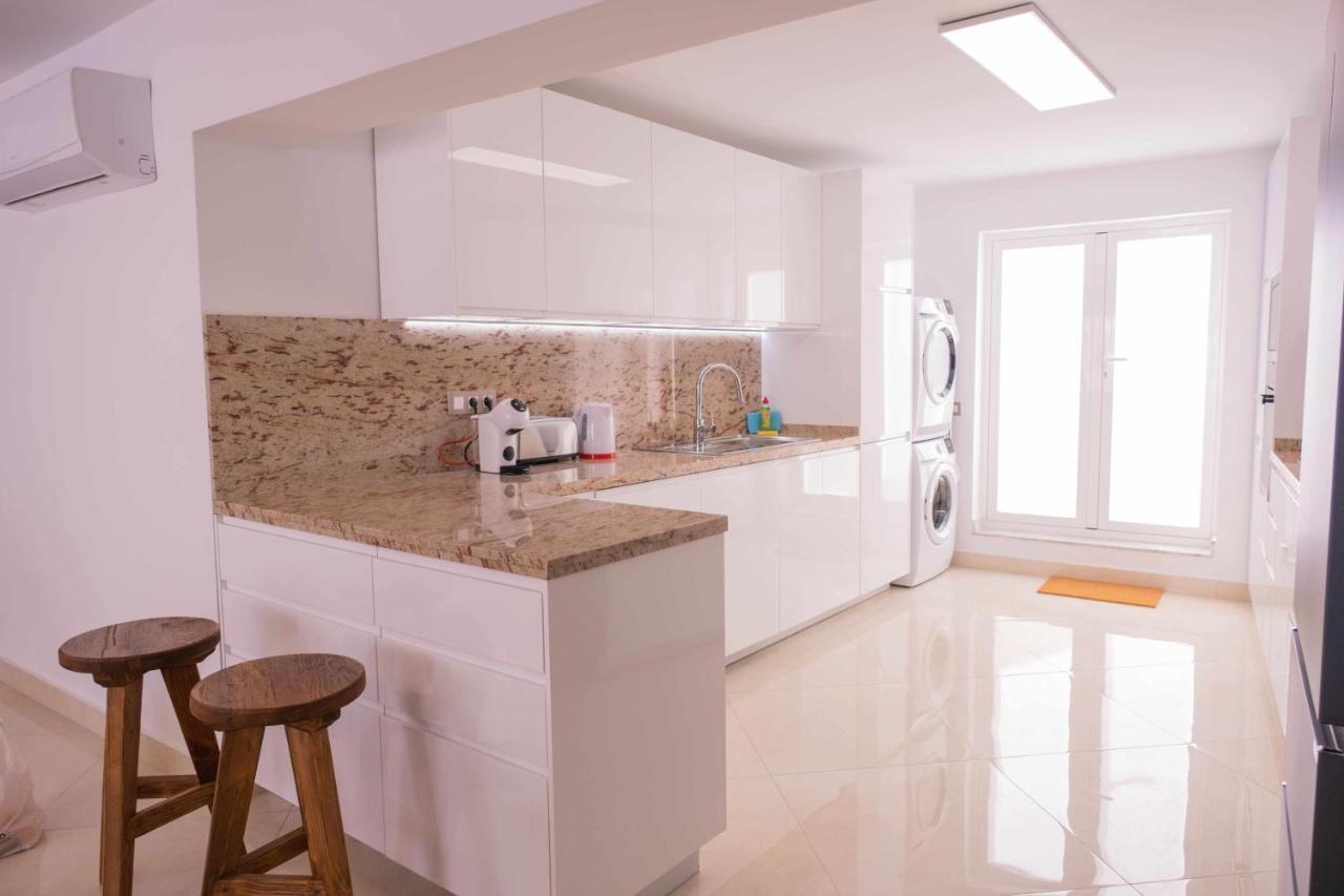 Luxury Apartments Sabi Waikiki Con Garaje Corralejo Eksteriør bilde